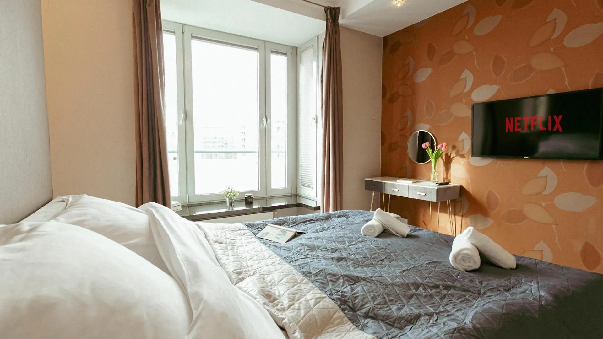 Apartament Marina Dla 6 Osob - Bezplatny Parking - Dwie Lazienki - Duzy Taras - Ekspres - Better Rental Warsaw Poland