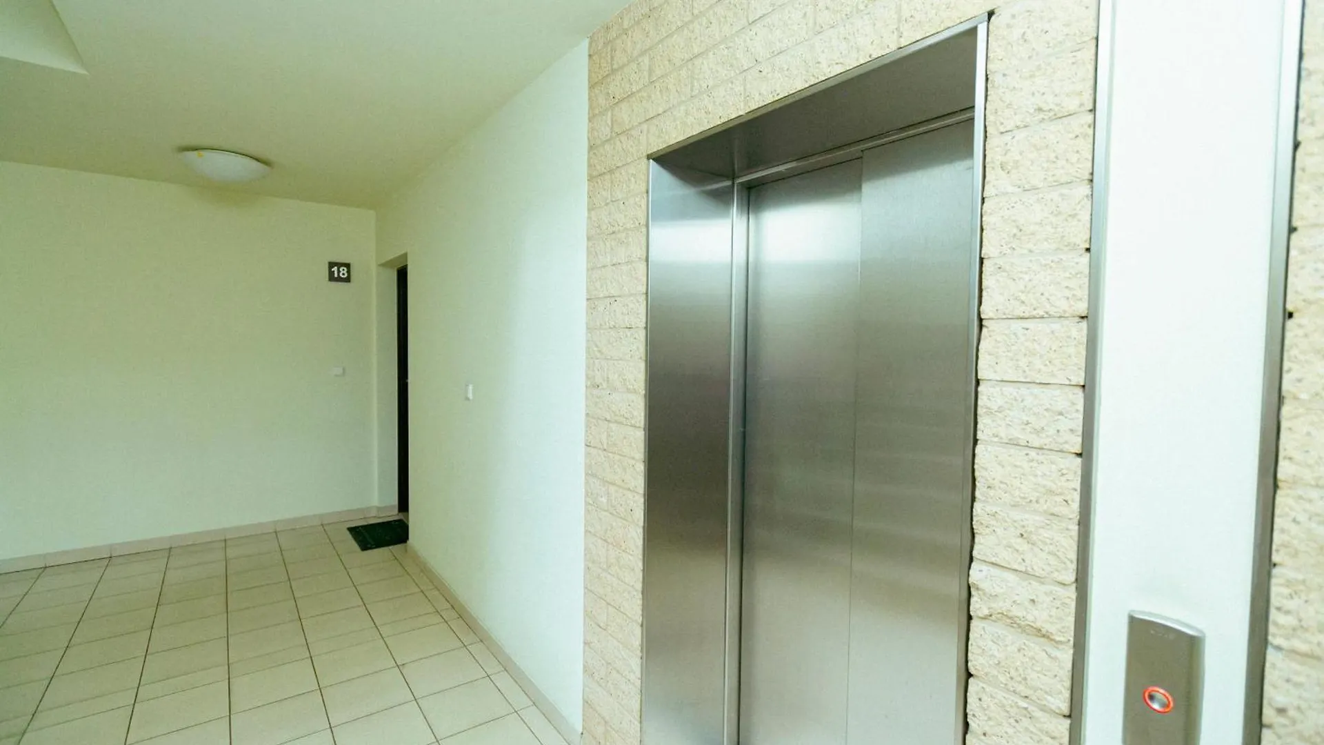 Apartament Marina Dla 6 Osob - Bezplatny Parking - Dwie Lazienki - Duzy Taras - Ekspres - Better Rental Warsaw