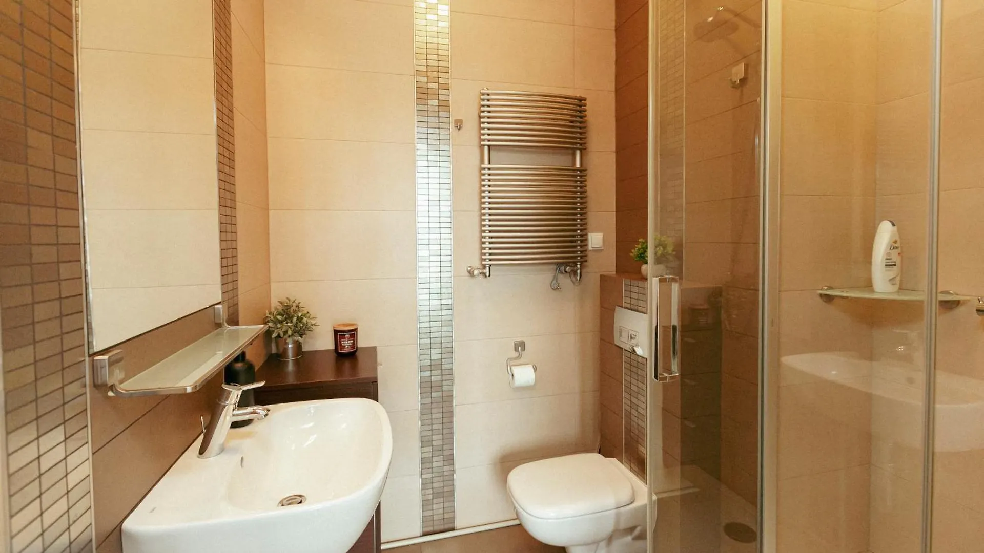 Apartament Marina Dla 6 Osob - Bezplatny Parking - Dwie Lazienki - Duzy Taras - Ekspres - Better Rental Warsaw